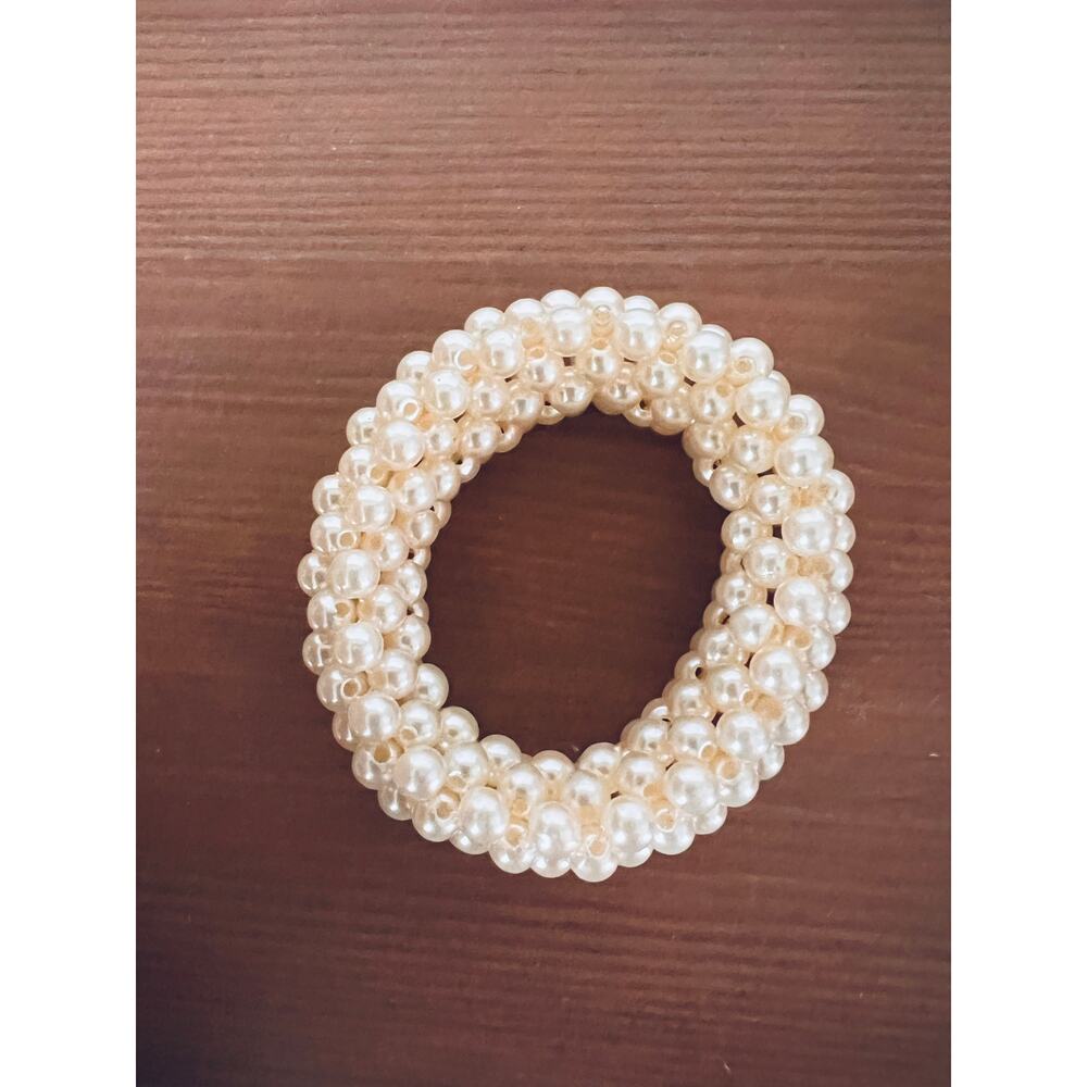 Vintage Faux Pearl Napkin Rings 2 1/4" Diameter Set of 6